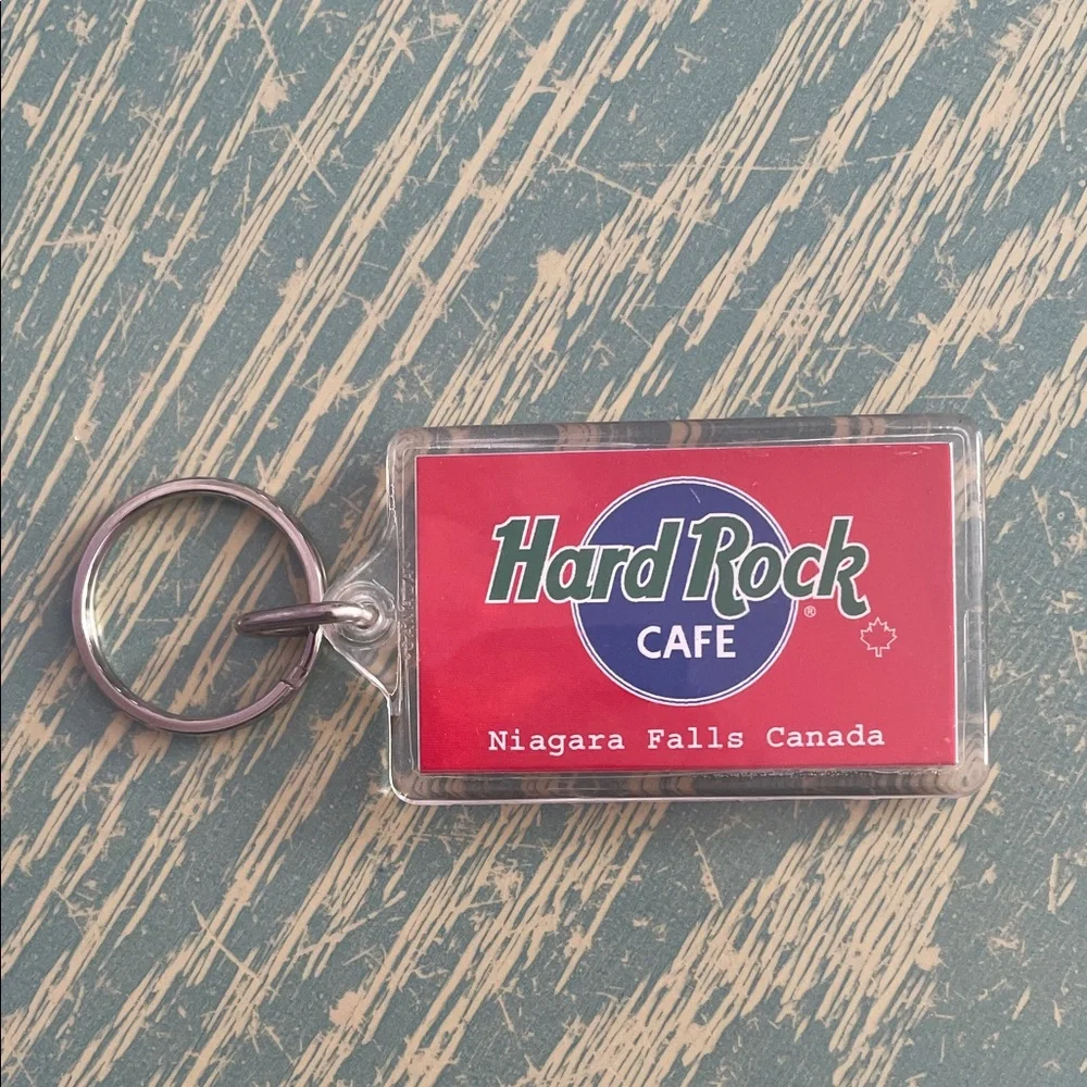 Vintage Hard Rock Cafe Niagara Falls Keychain Souvenir